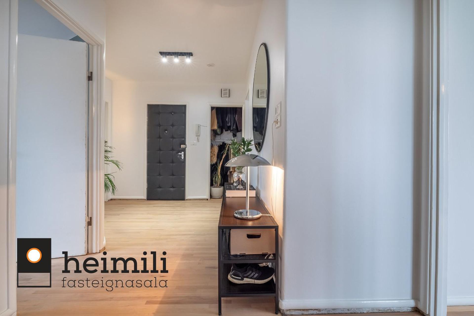 Eskihlíð 16, 105 Reykjavík