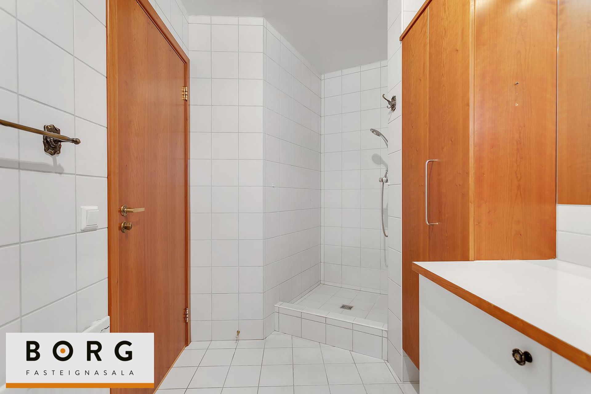 Garðatorg 7, 210 Garðabær