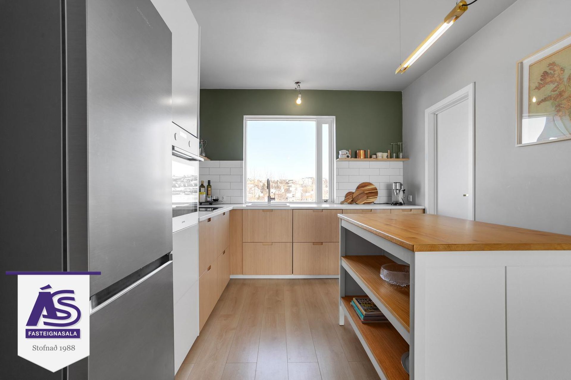 Suðurbraut 8 - 0301, 220 Hafnarfjörður