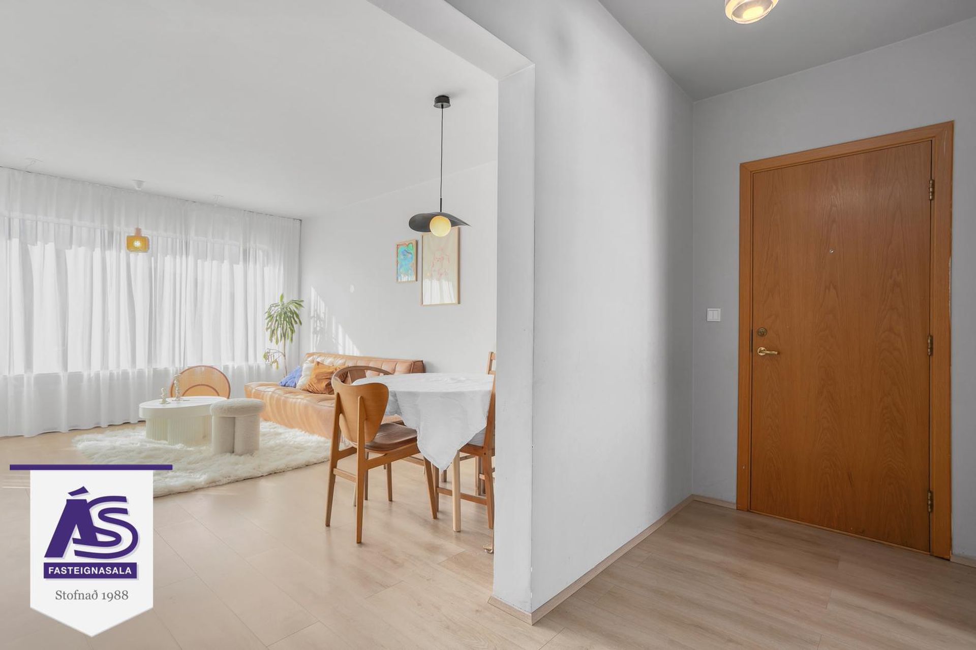 Suðurbraut 8 - 0301, 220 Hafnarfjörður