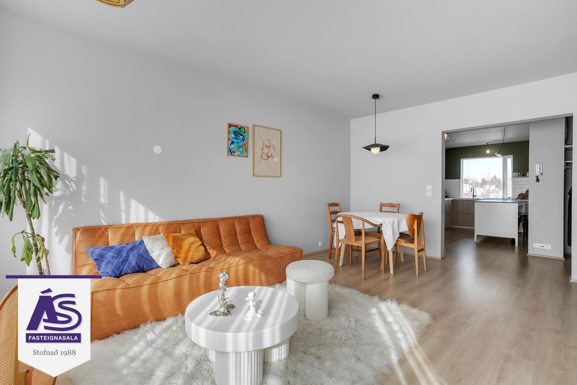 Suðurbraut 8 - 0301, 220 Hafnarfjörður