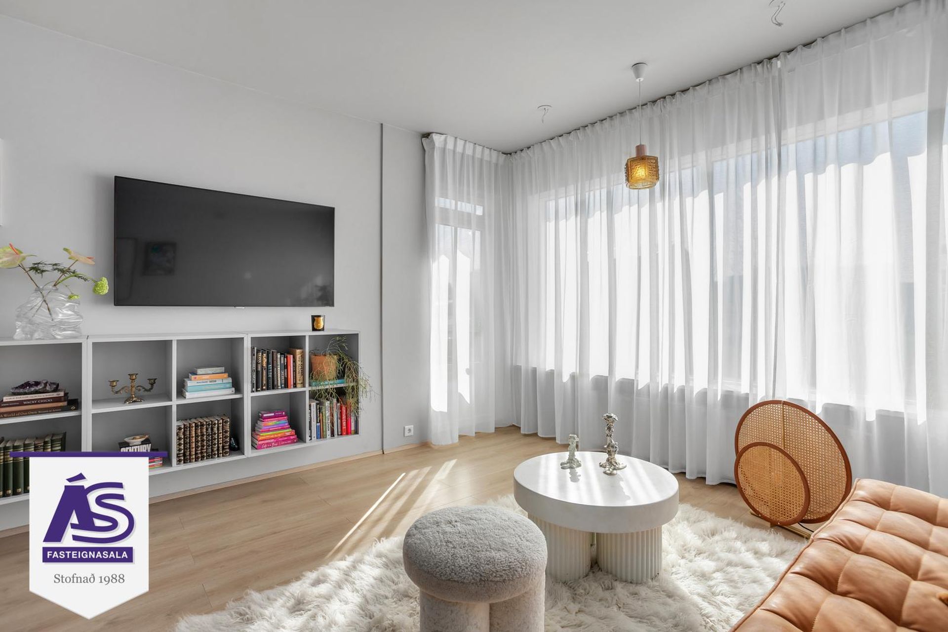 Suðurbraut 8 - 0301, 220 Hafnarfjörður