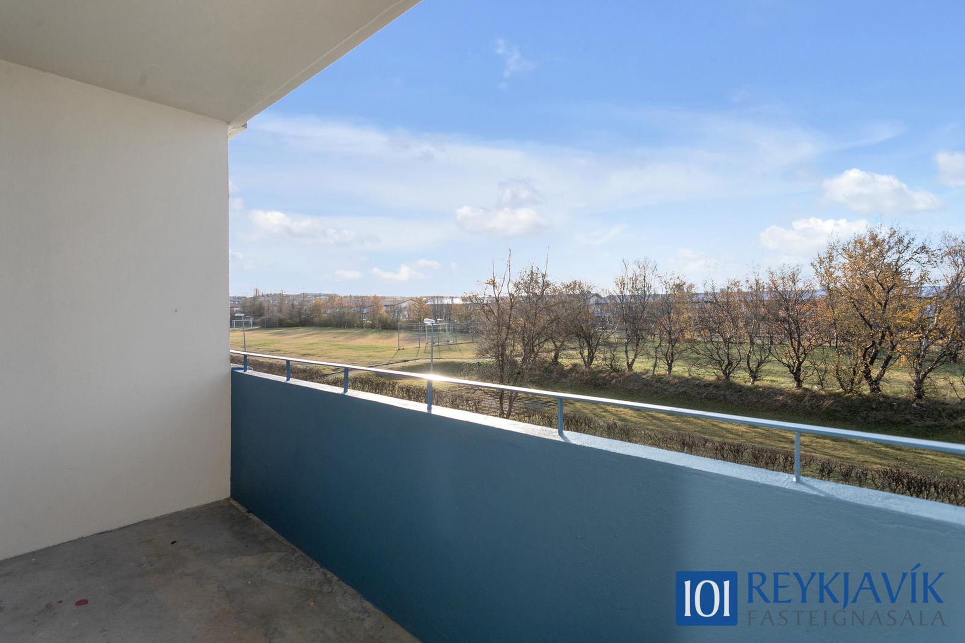 Hraunbær 130 - 0301, 110 Reykjavík