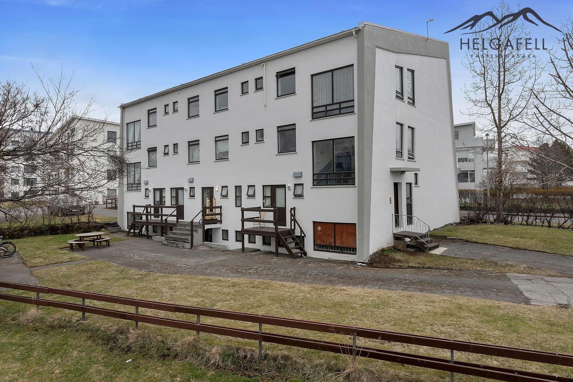 Brekkulækur 1, 105 Reykjavík
