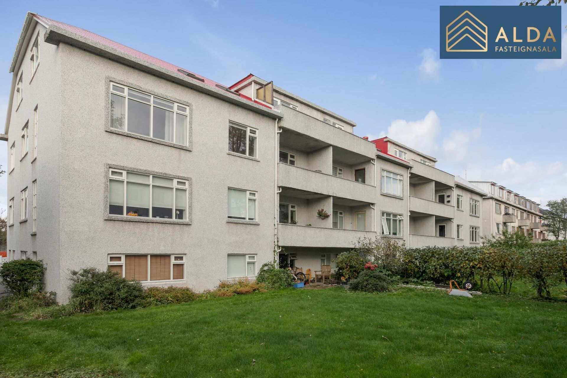 Miklabraut 56, 105 Reykjavík