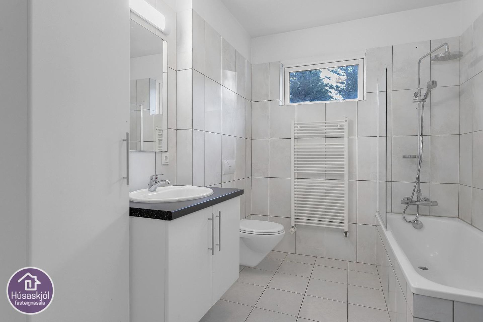 Þórðarsveigur 30, 113 Reykjavík