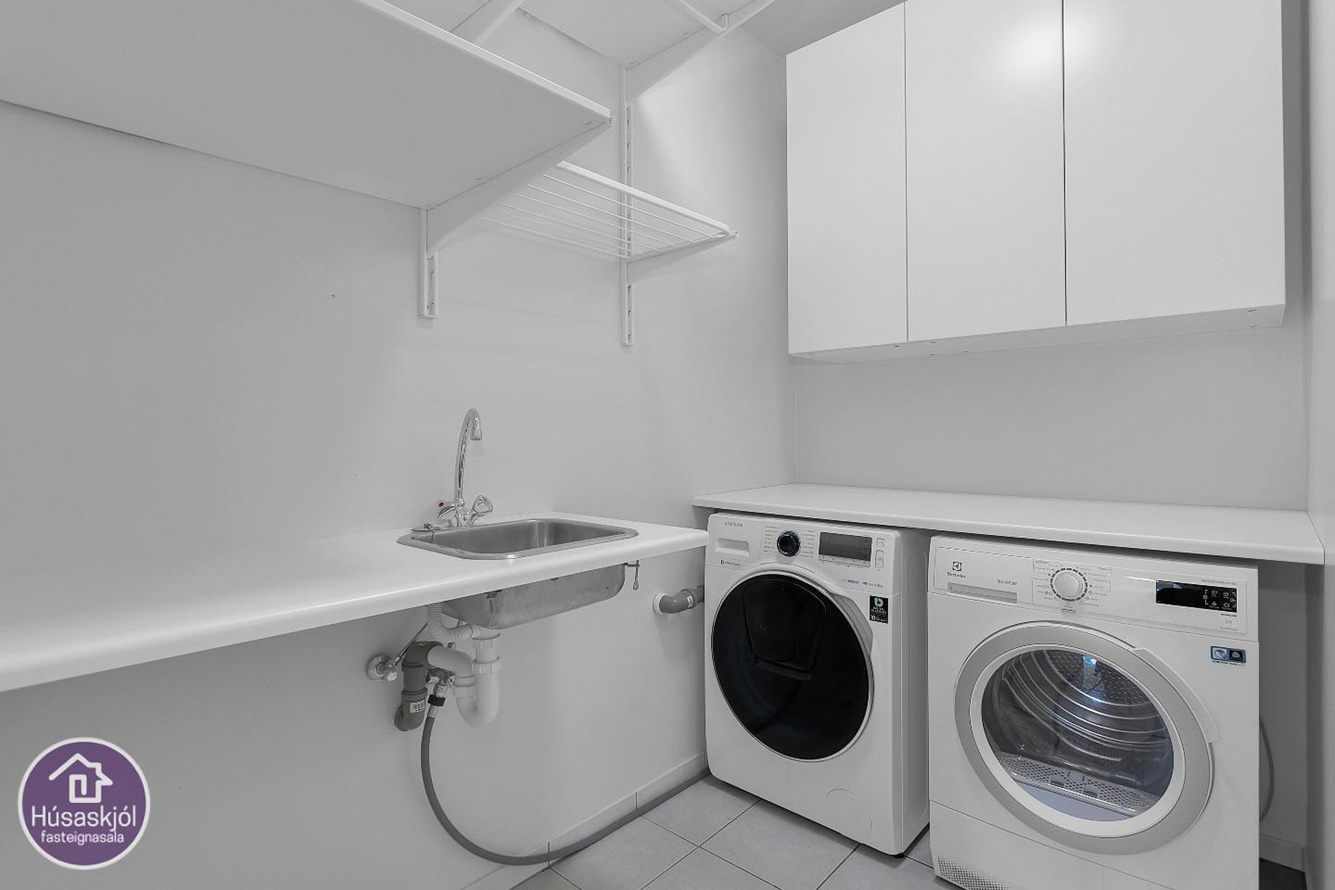 Þórðarsveigur 30, 113 Reykjavík