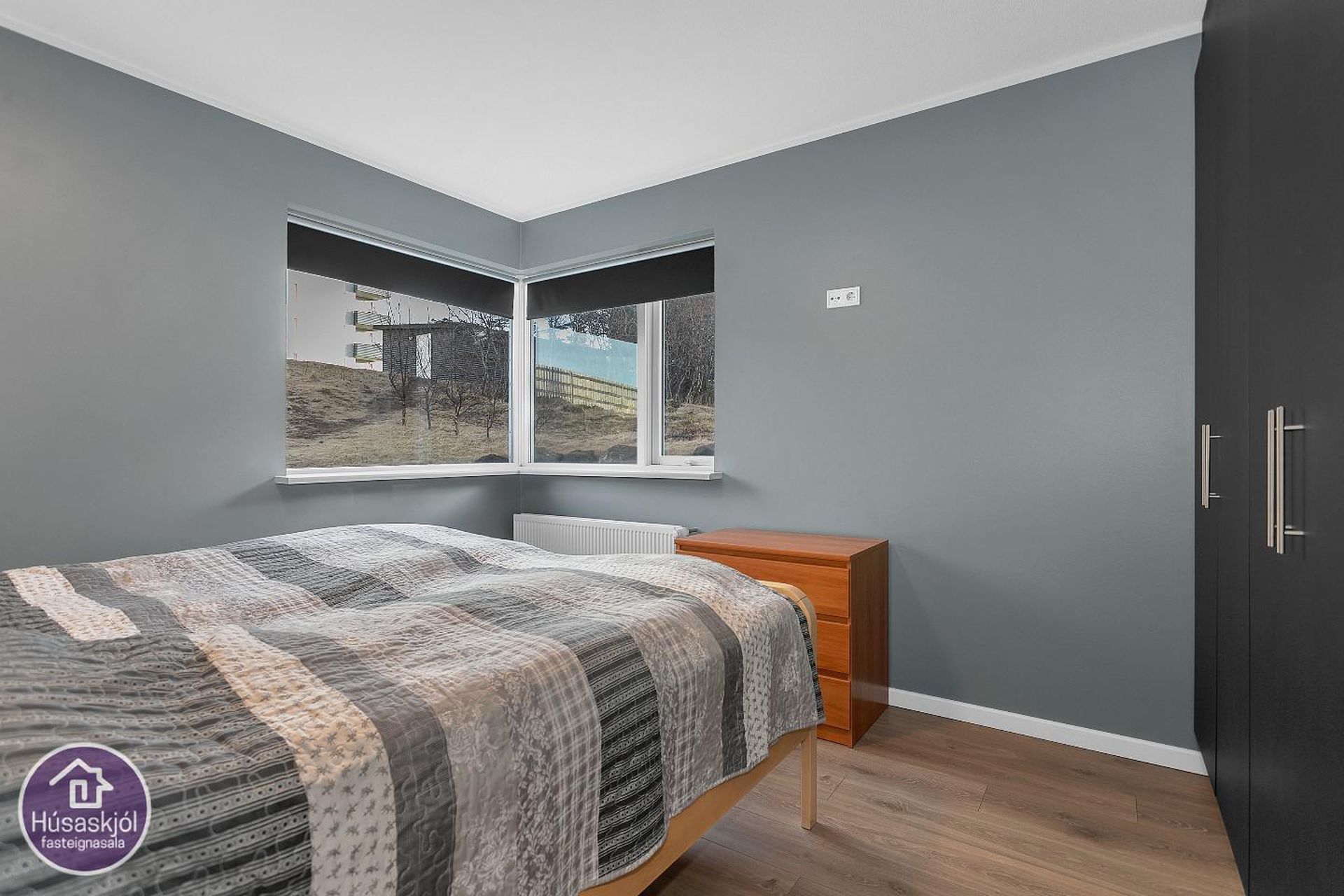 Þórðarsveigur 30, 113 Reykjavík