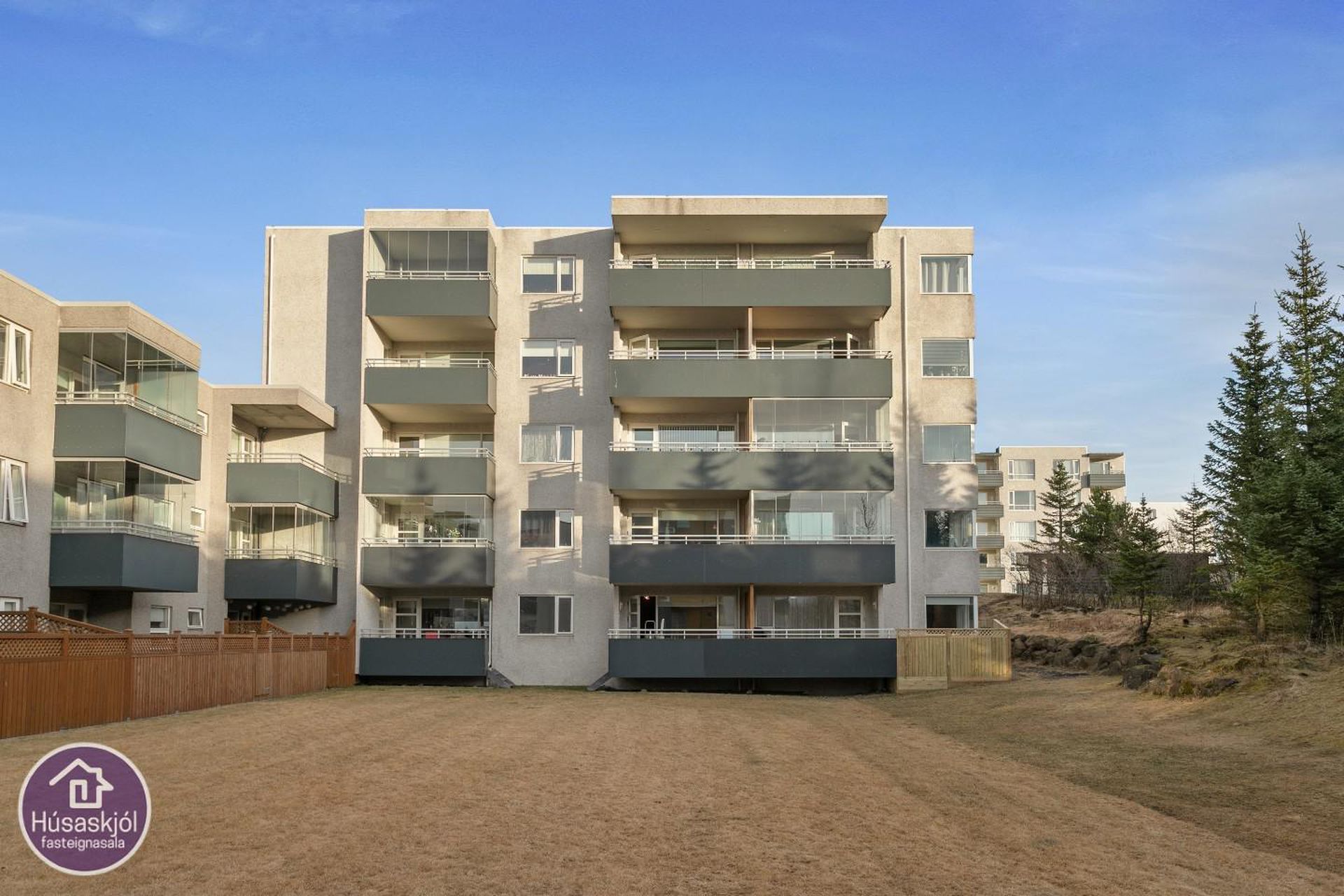 Þórðarsveigur 30, 113 Reykjavík