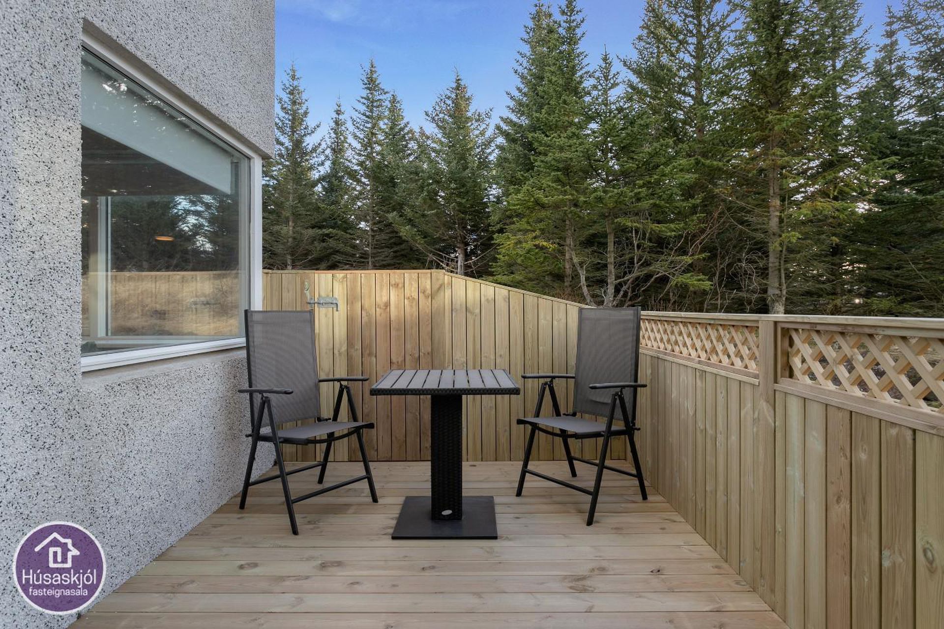 Þórðarsveigur 30, 113 Reykjavík