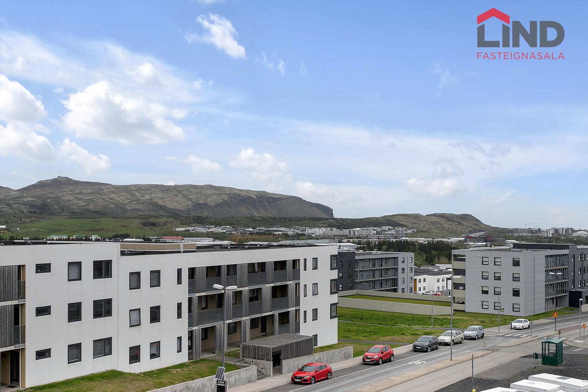 Vefarastræti 19, 270 Mosfellsbær
