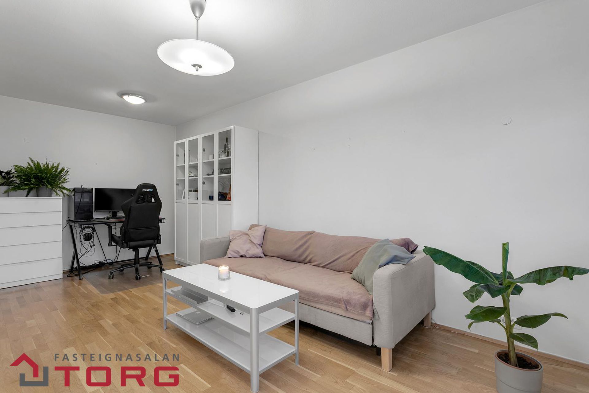 Ugluhólar 6 - 0202, 111 Reykjavík