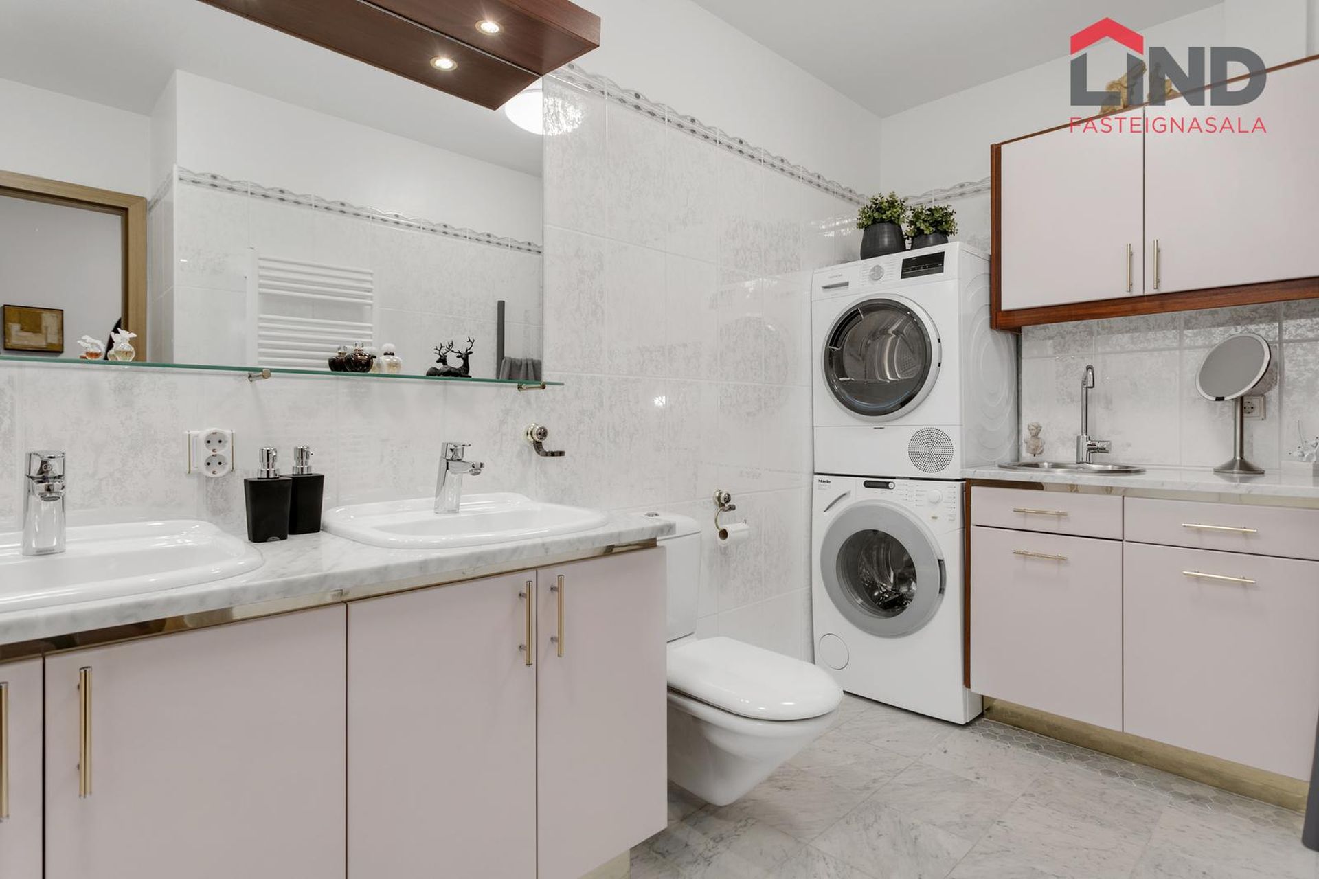 Árskógar 6 - 1304, 109 Reykjavík