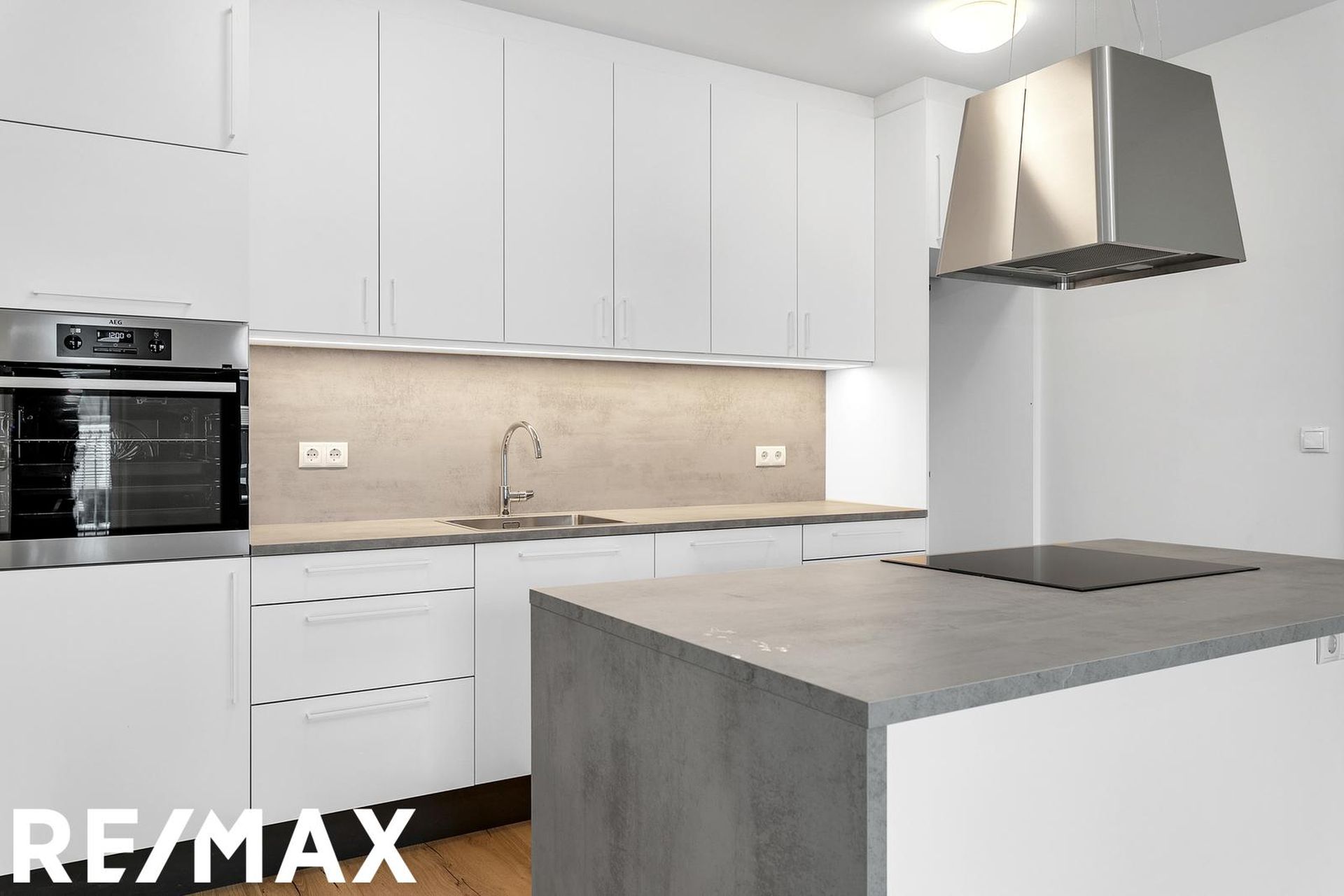 Rökkvatjörn 1, 113 Reykjavík