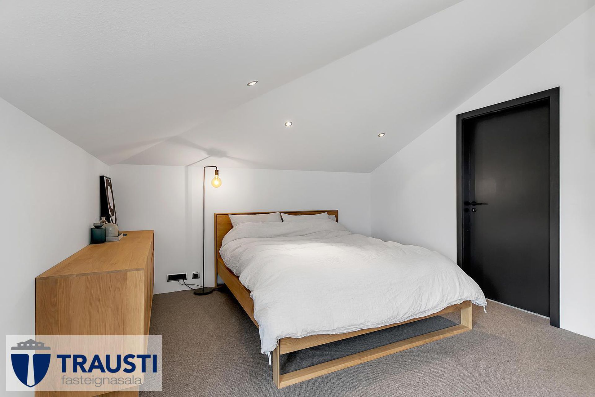 Barðastaðir 11 - 0601, 112 Reykjavík