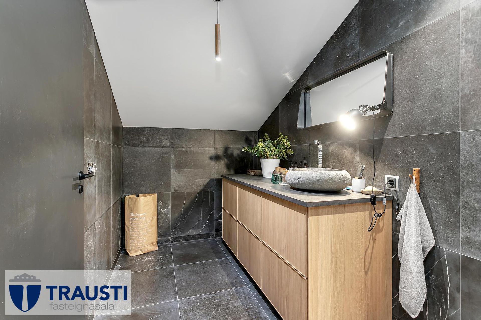 Barðastaðir 11 - 0601, 112 Reykjavík