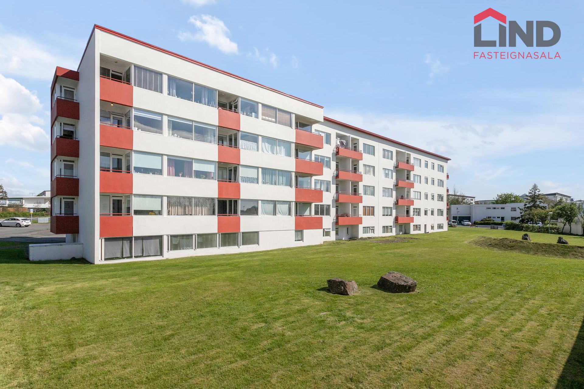 Háaleitisbraut 44, 108 Reykjavík