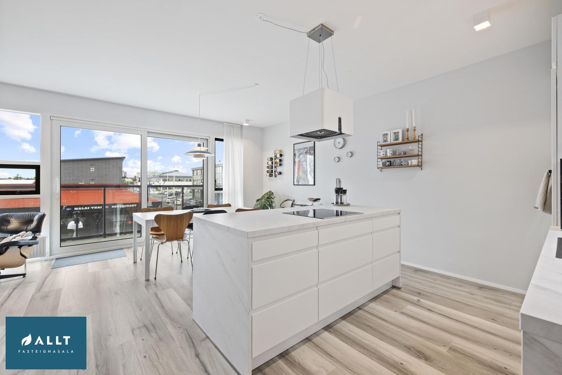 Hafnargata 29, 230 Reykjanesbær