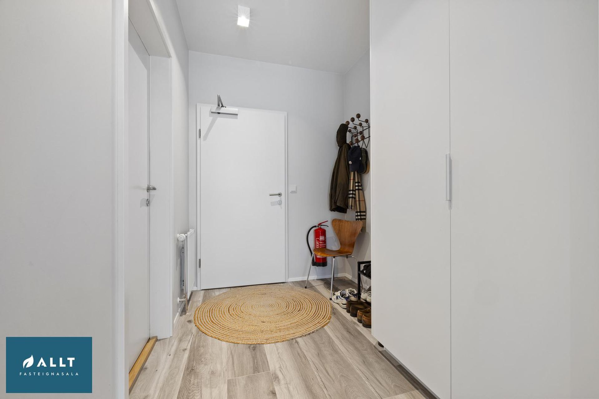 Hafnargata 29, 230 Reykjanesbær
