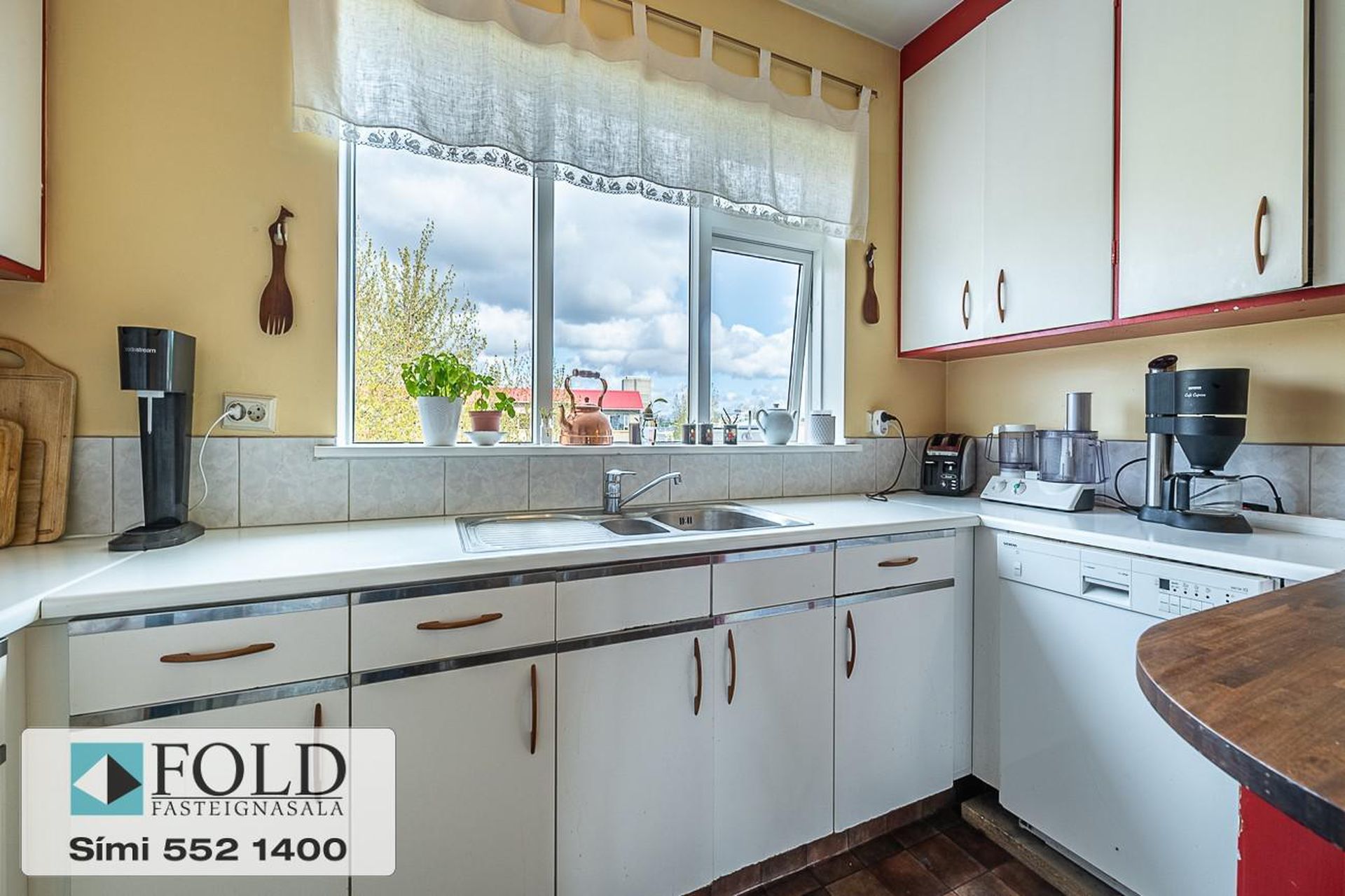 Stigahlíð 4, 105 Reykjavík