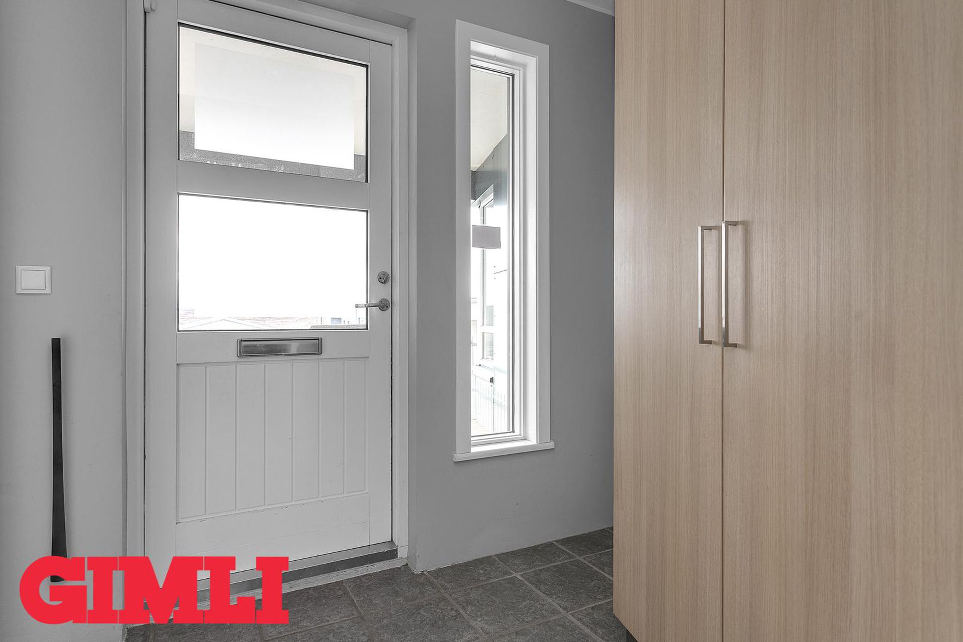 Blikaás 7, 221 Hafnarfjörður