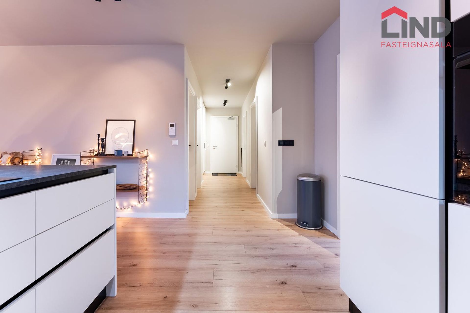 Smyrilshlíð 1, 102 Reykjavík