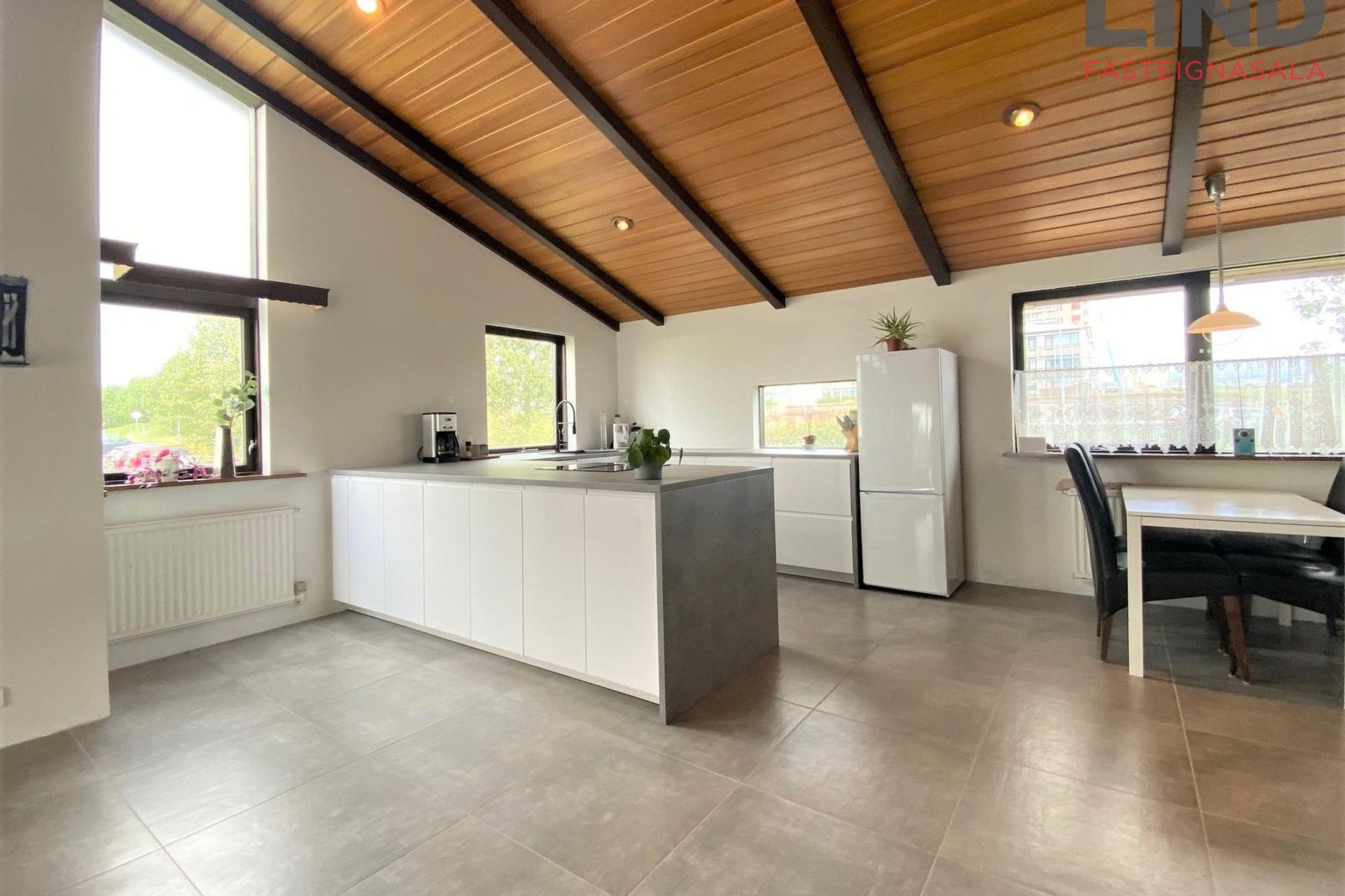 Aðalland 4, 108 Reykjavík