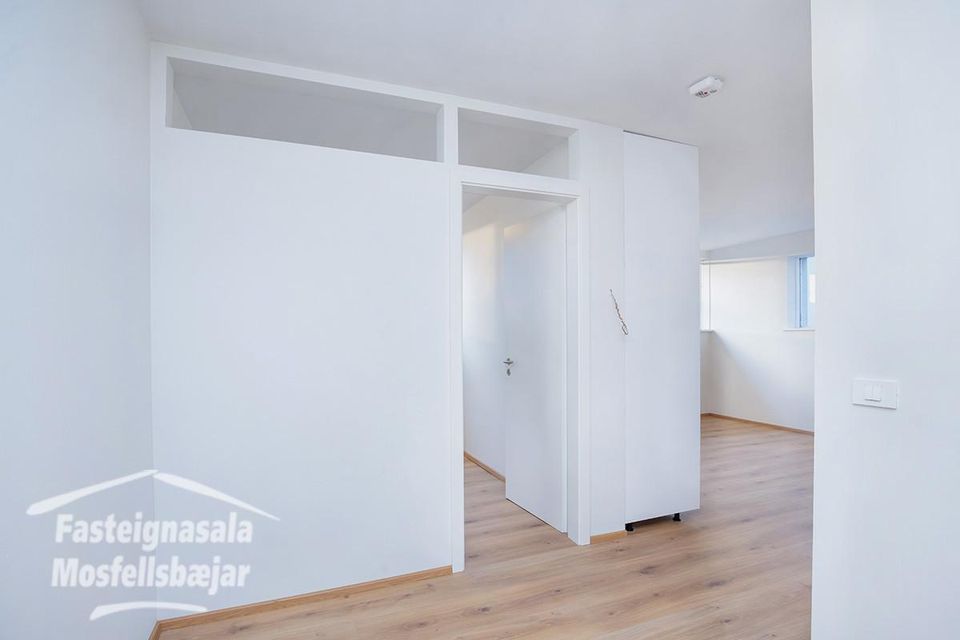 Flúðasel 93, 109 Reykjavík