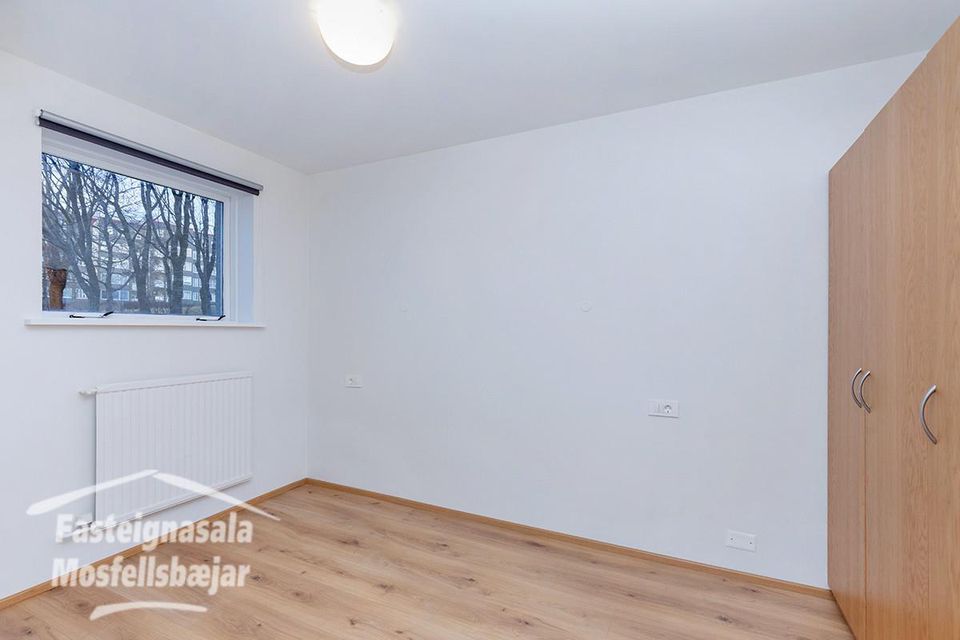 Flúðasel 93, 109 Reykjavík