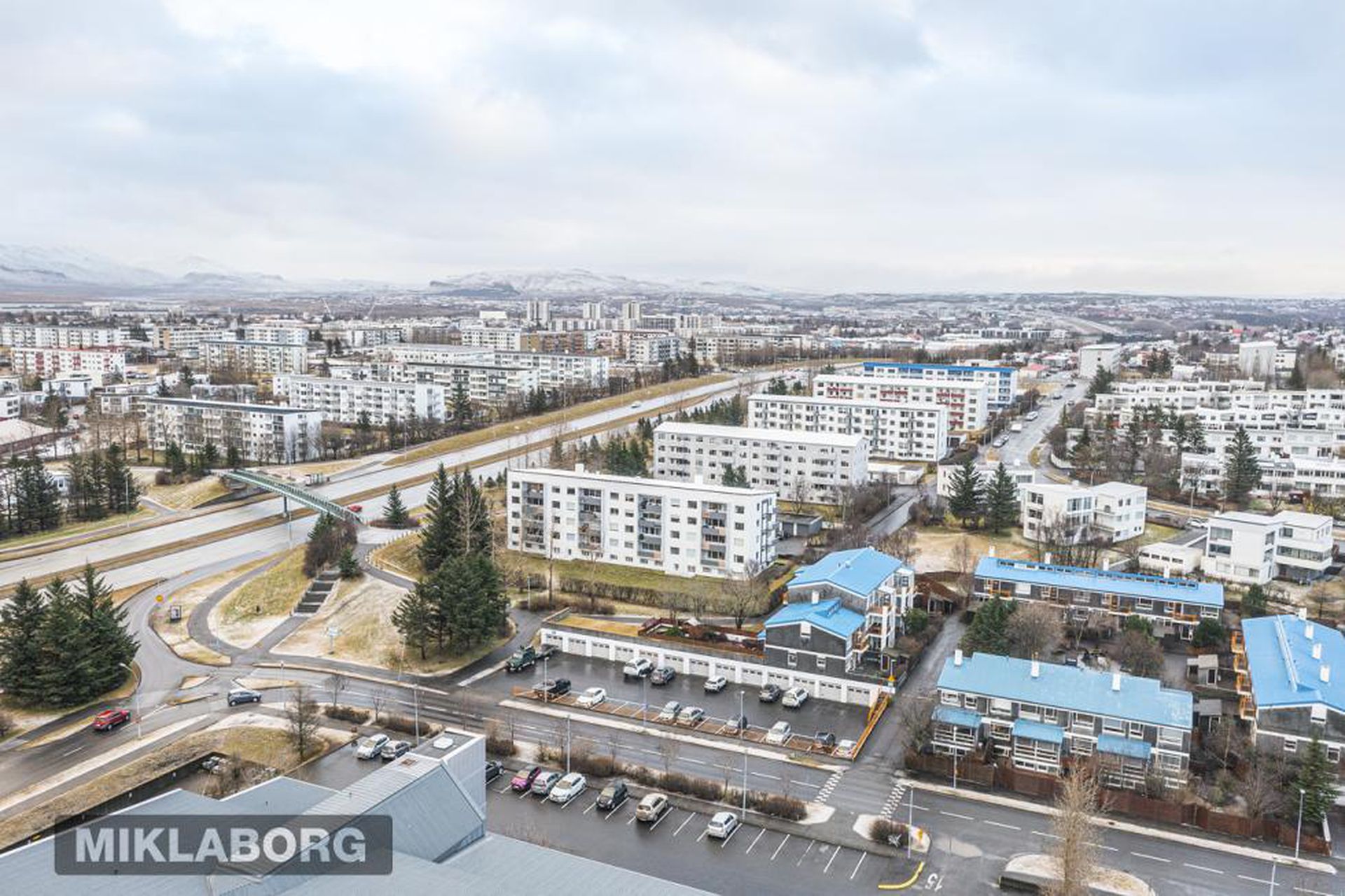 Hvassaleiti 28, 103 Reykjavík