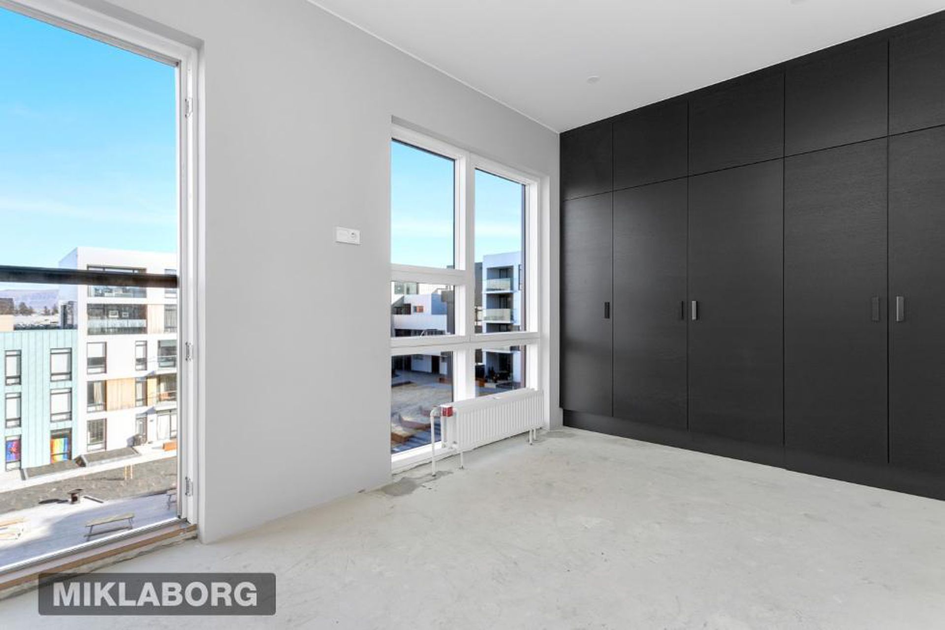 Smyrilshlíð 11, 102 Reykjavík