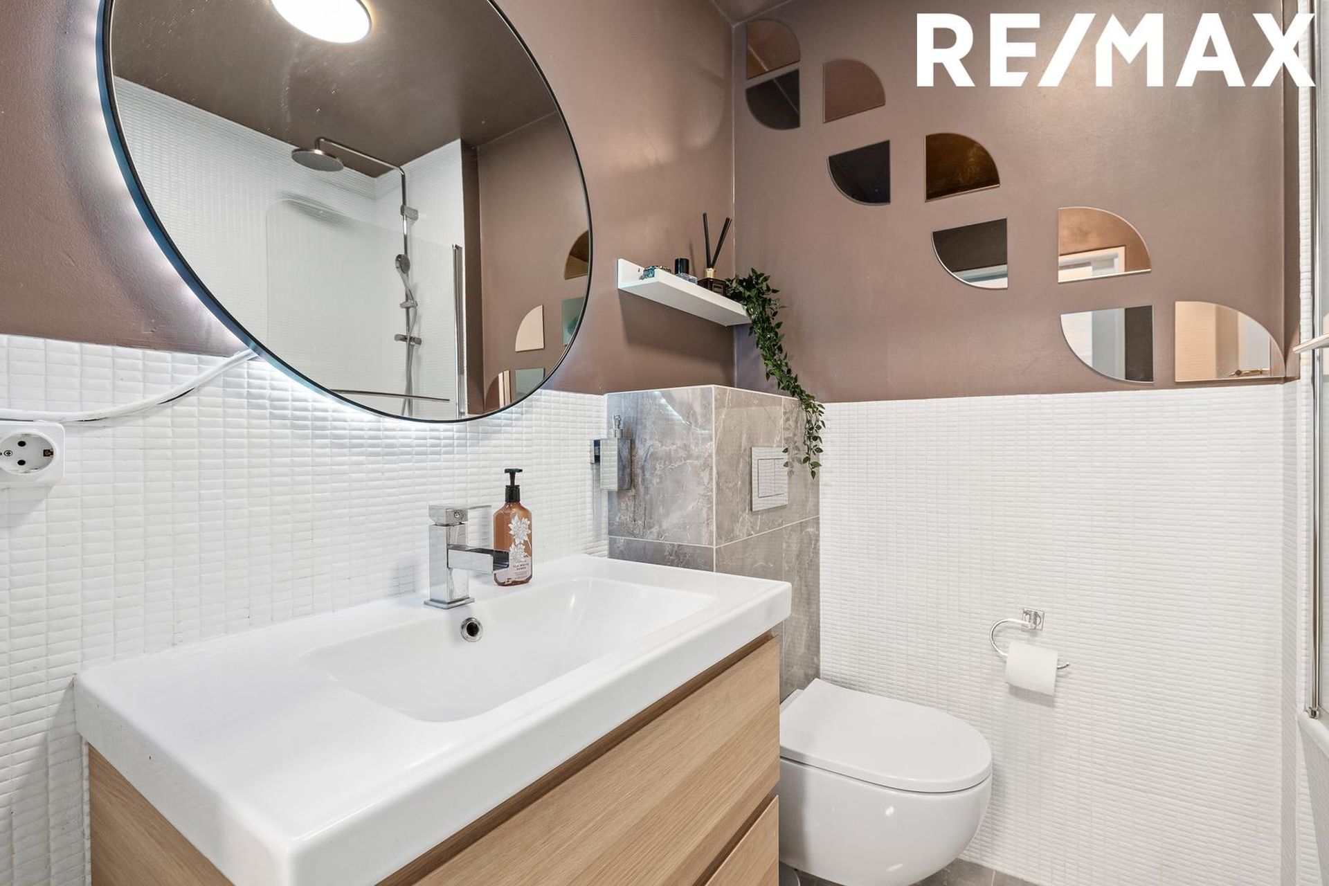 Álftamýri 36, 108 Reykjavík