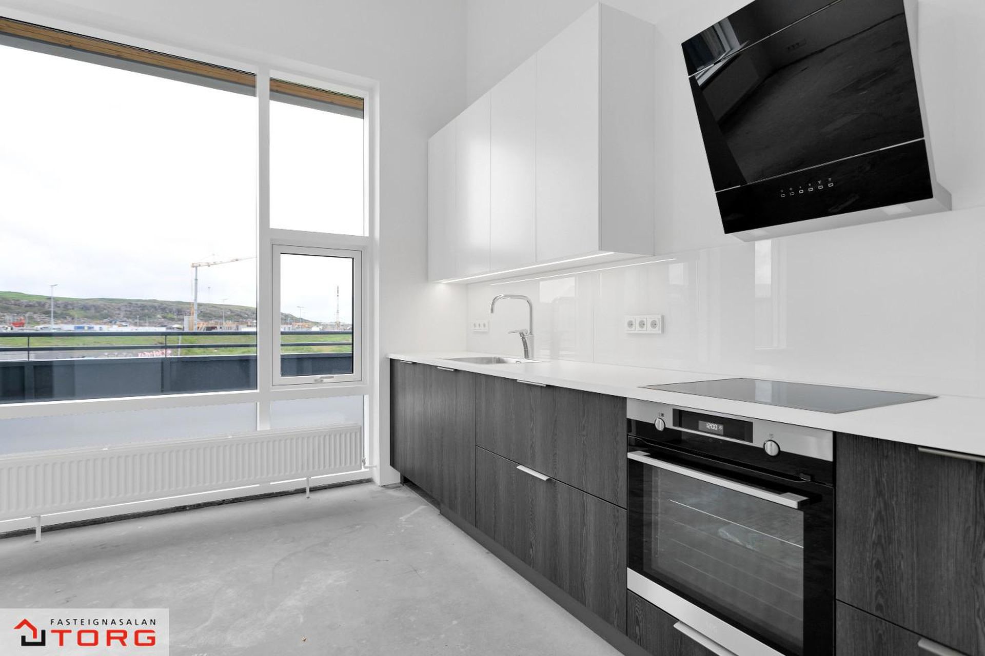 Stuðlaskarð 1, 221 Hafnarfjörður