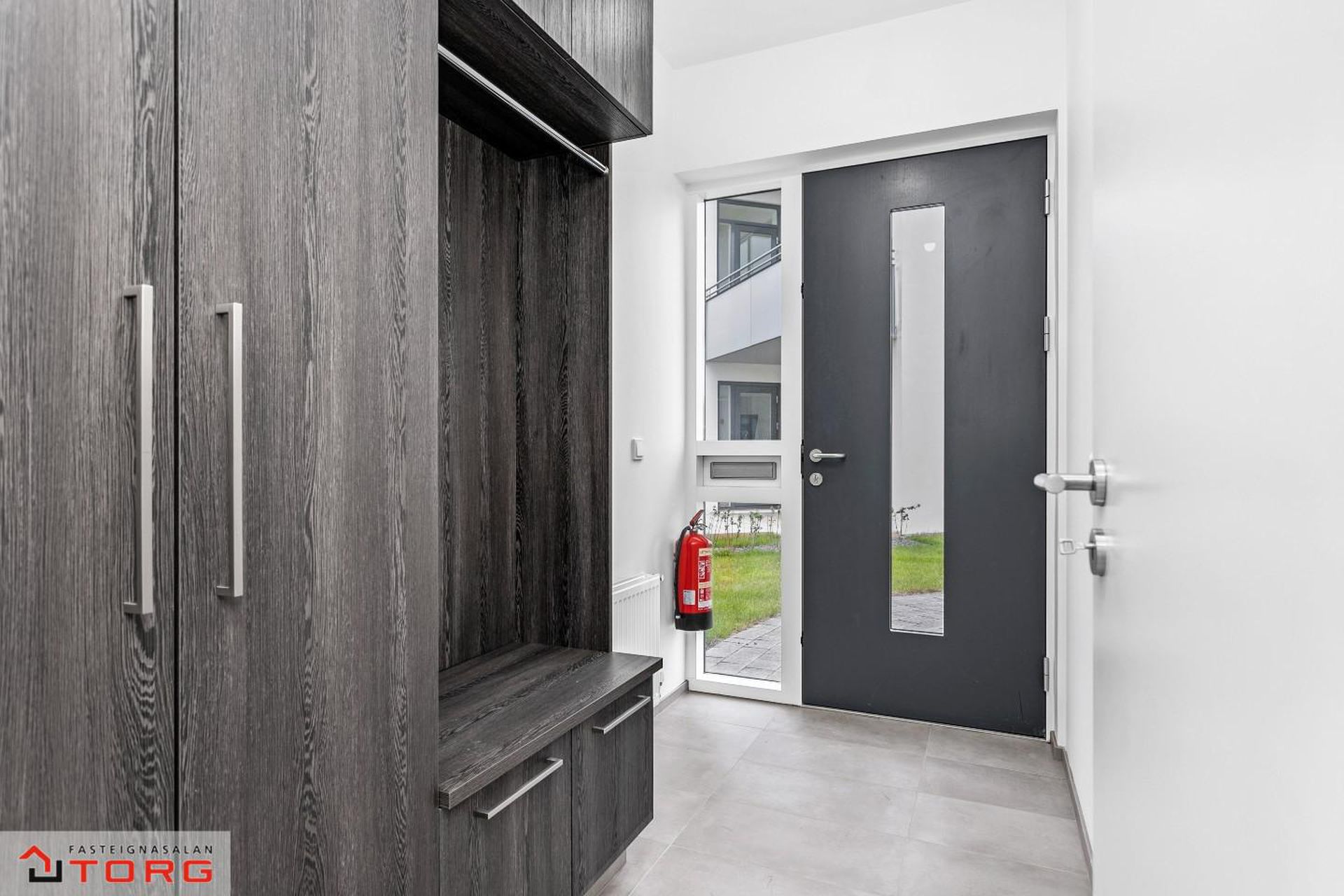 Stuðlaskarð 1, 221 Hafnarfjörður