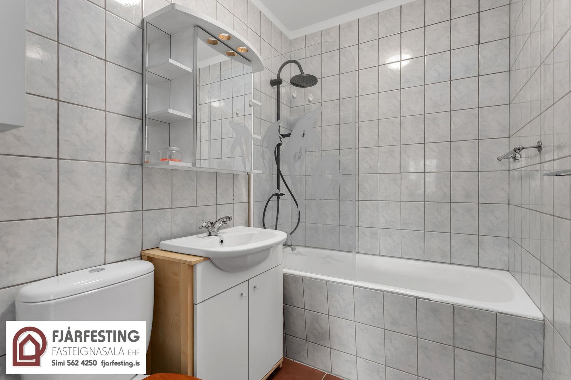 Grensásvegur 56, 108 Reykjavík