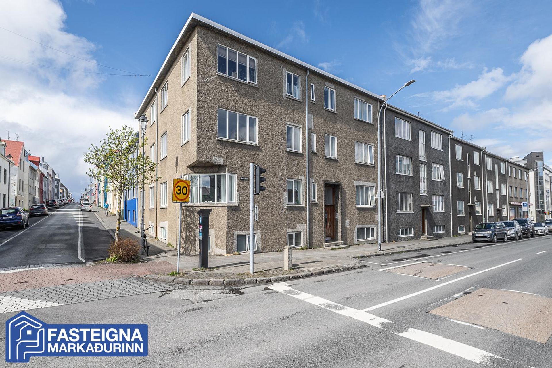 Snorrabraut 36, 105 Reykjavík
