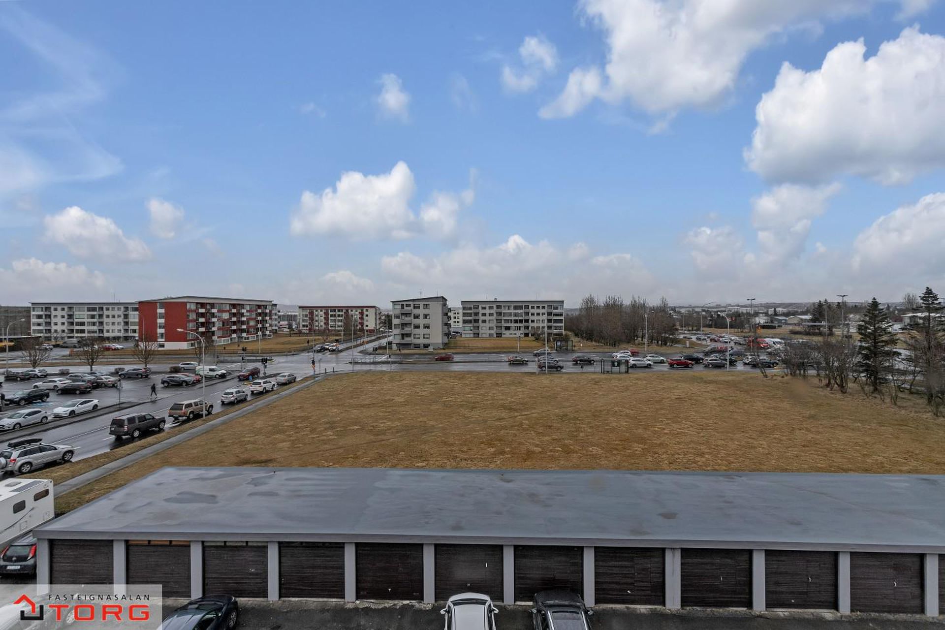 Safamýri 54, 108 Reykjavík
