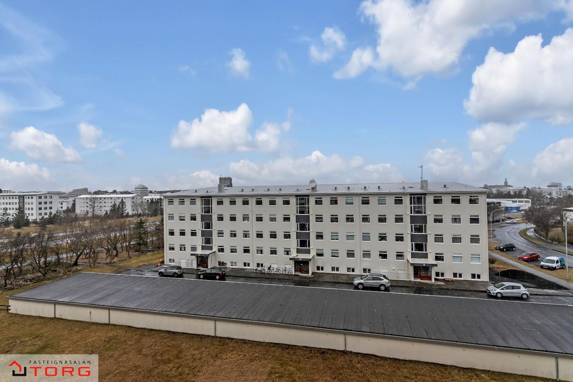 Safamýri 54, 108 Reykjavík
