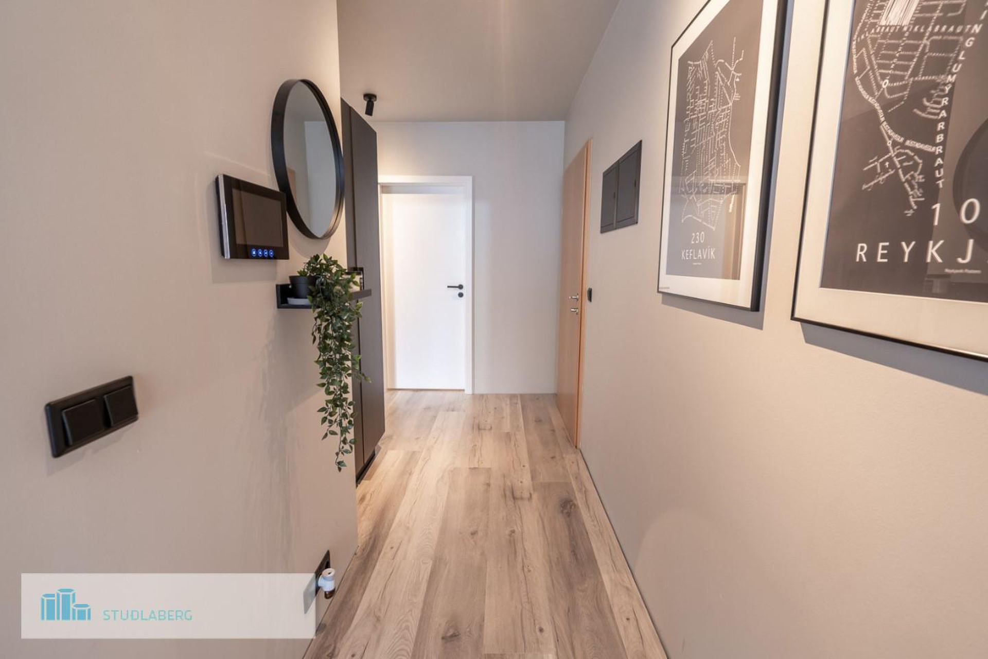 Hafnargata 50 - 0202, 230 Reykjanesbær