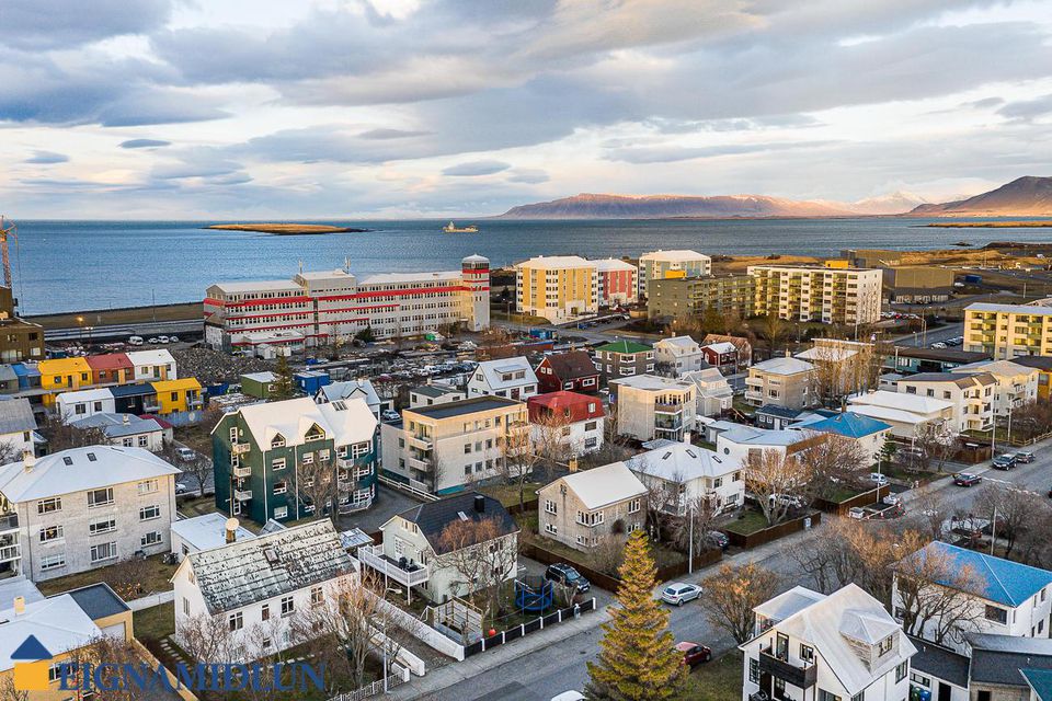 Laugarnesvegur 62, 105 Reykjavík