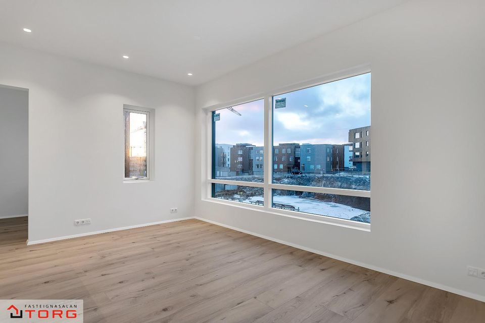 Urriðaholtsstræti 38 - 0302, 210 Garðabær