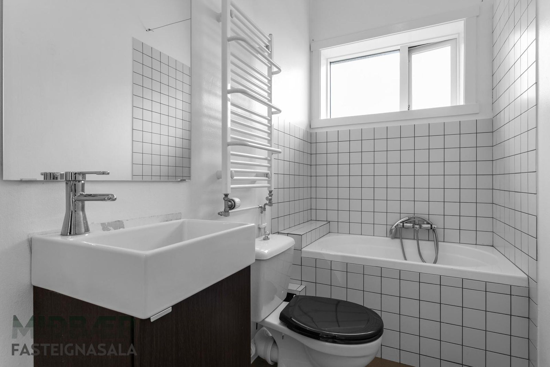 Njálsgata 49, 101 Reykjavík