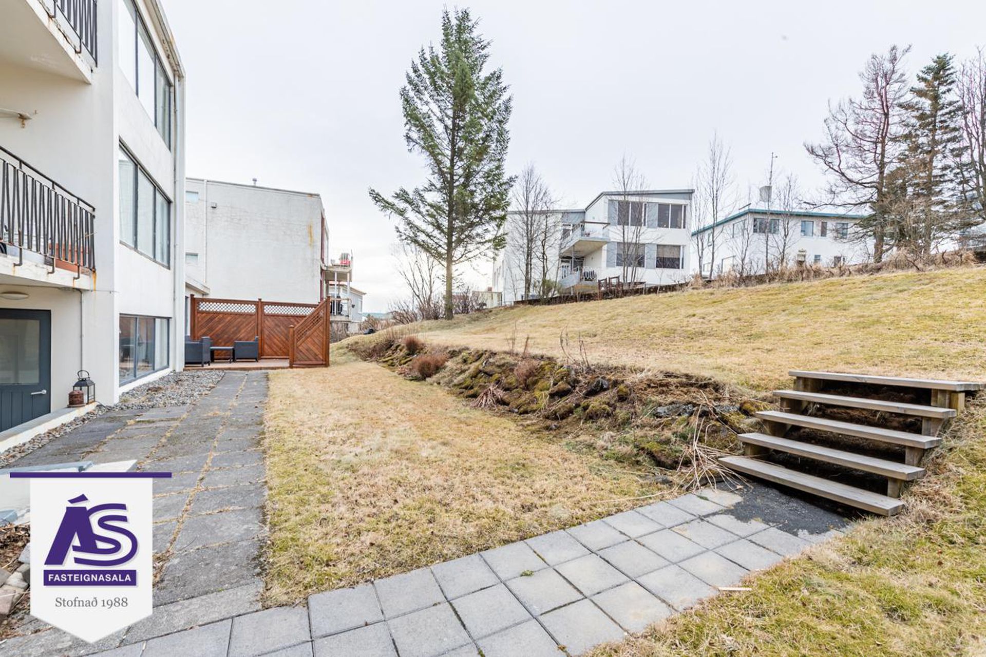 Rauðagerði 20, 108 Reykjavík
