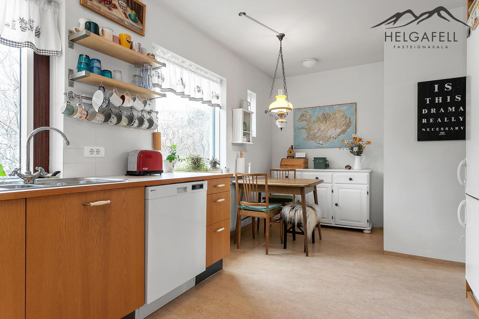 Brattahlíð 5, 810 Hveragerði