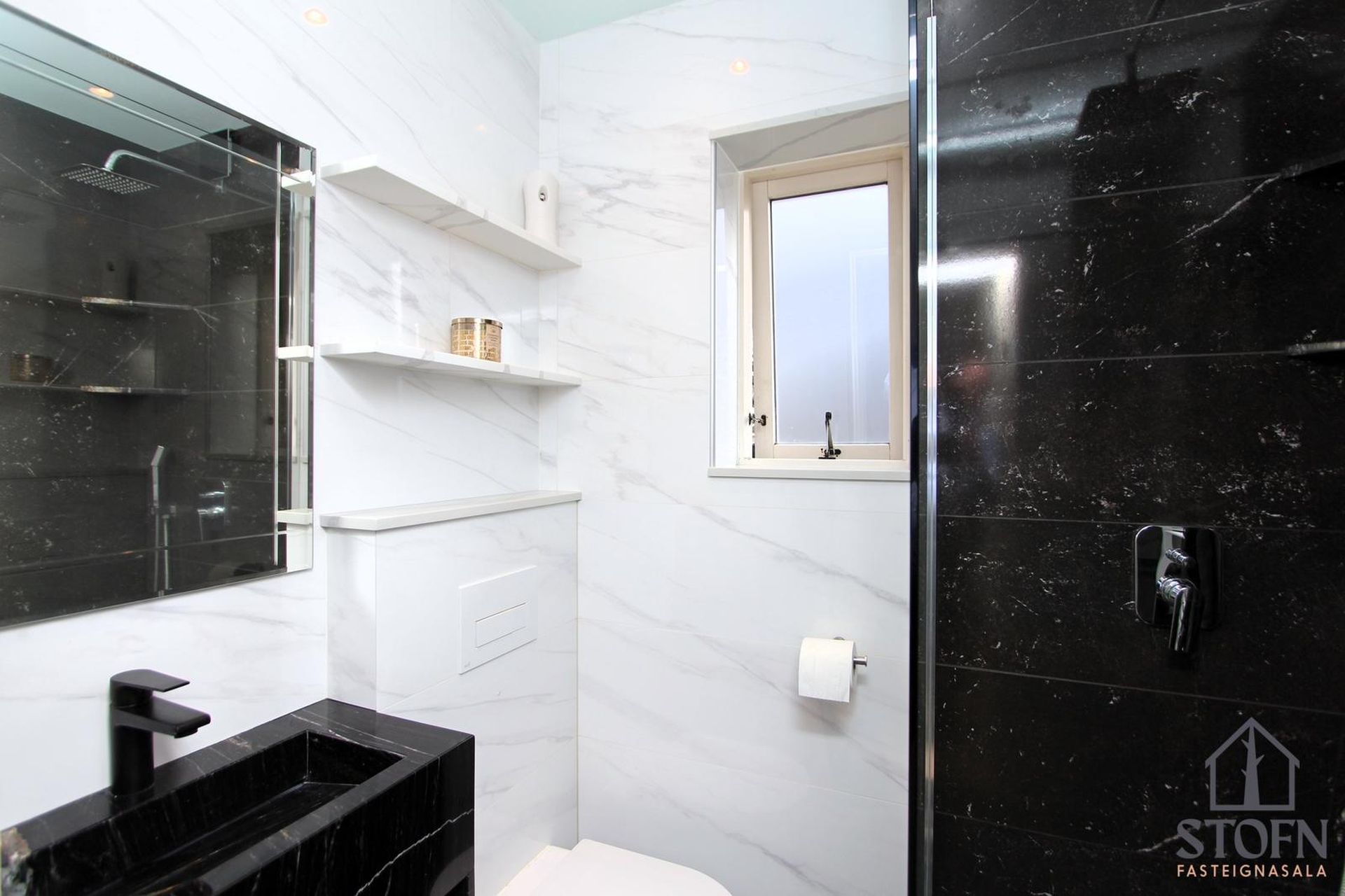 Suðurgata 75, 220 Hafnarfjörður