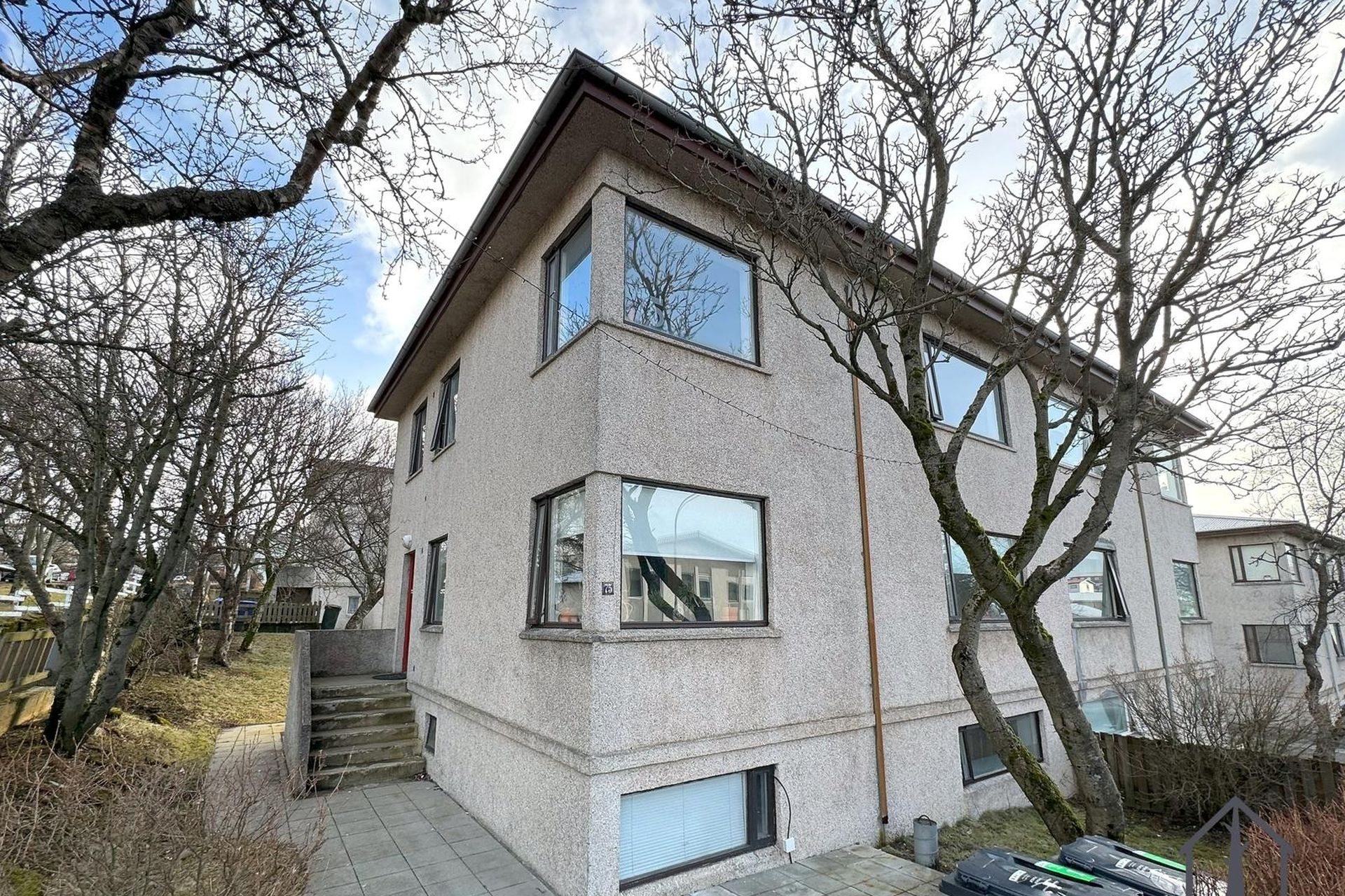 Suðurgata 75, 220 Hafnarfjörður