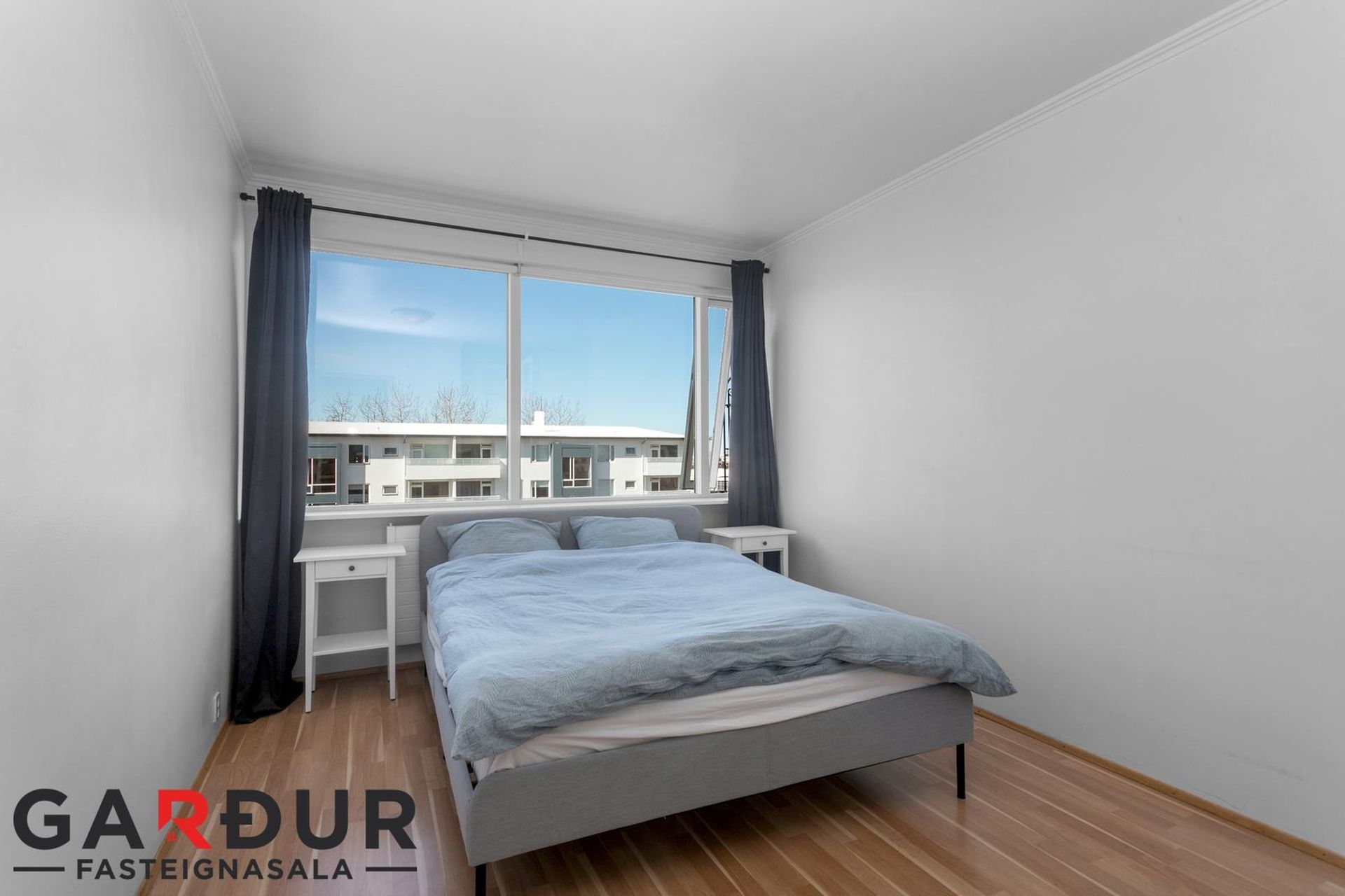 Safamýri 42, 108 Reykjavík