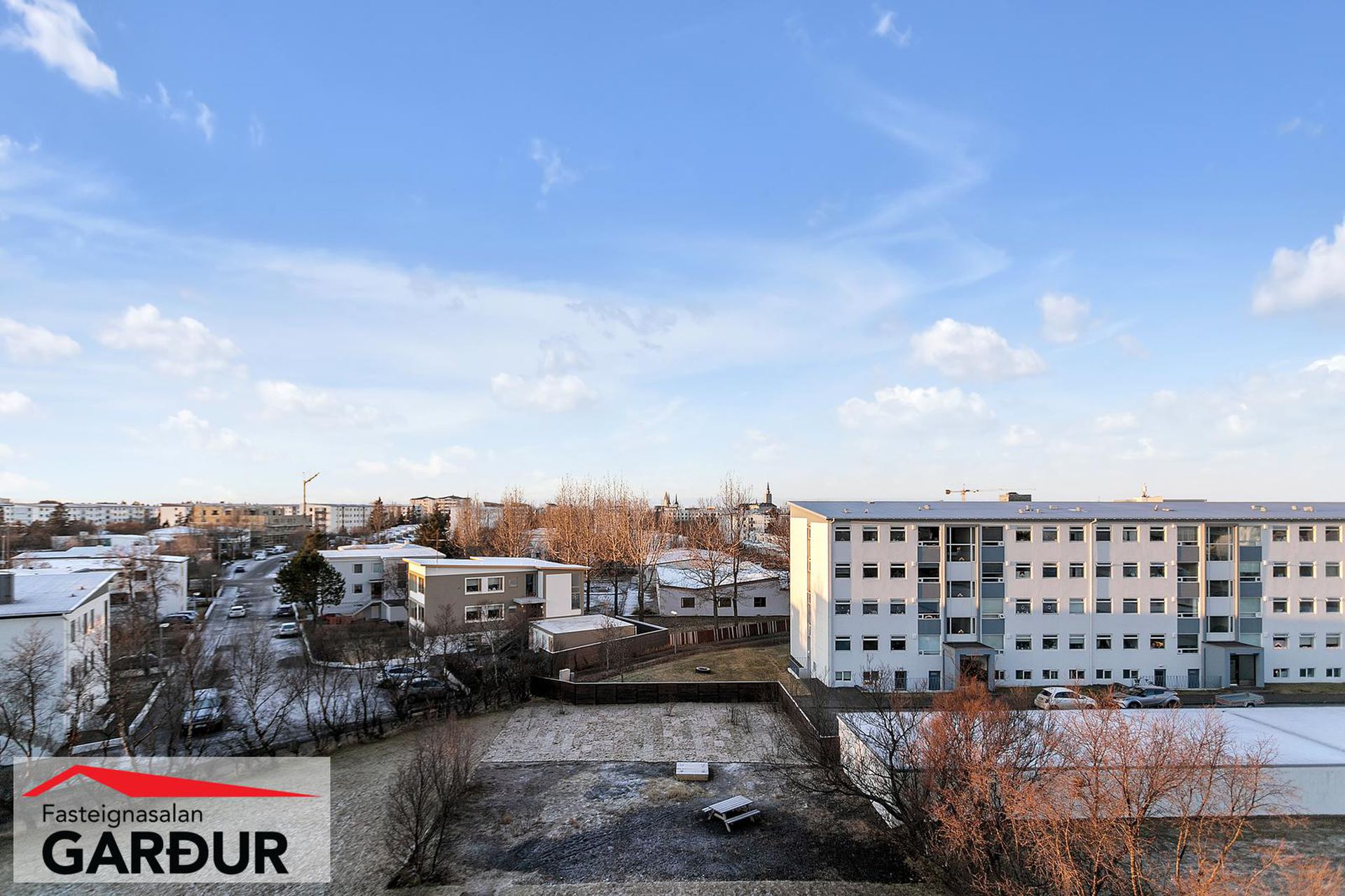 Háaleitisbraut 28, 108 Reykjavík