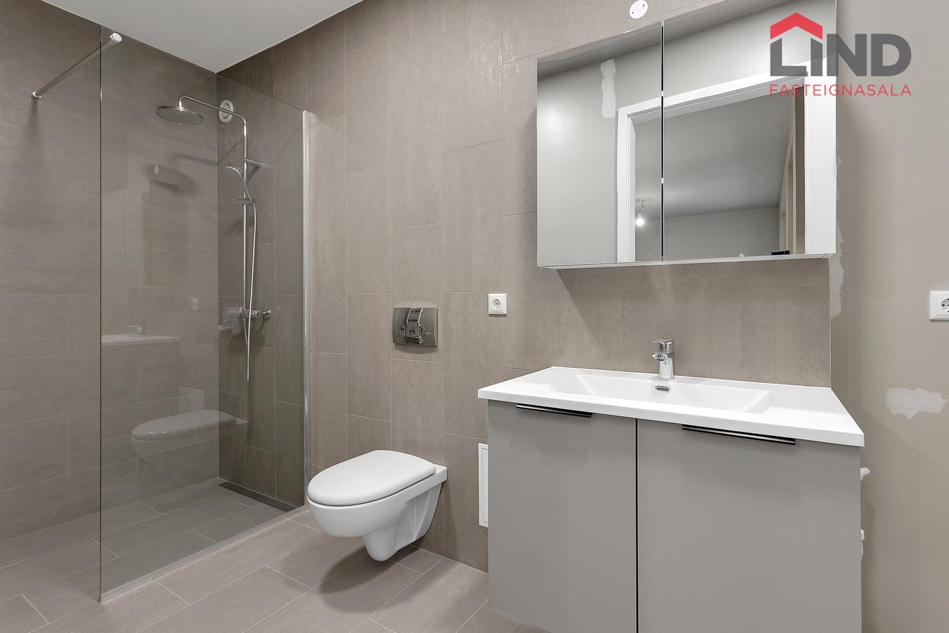 Snorrabraut 62 - 0211, 105 Reykjavík