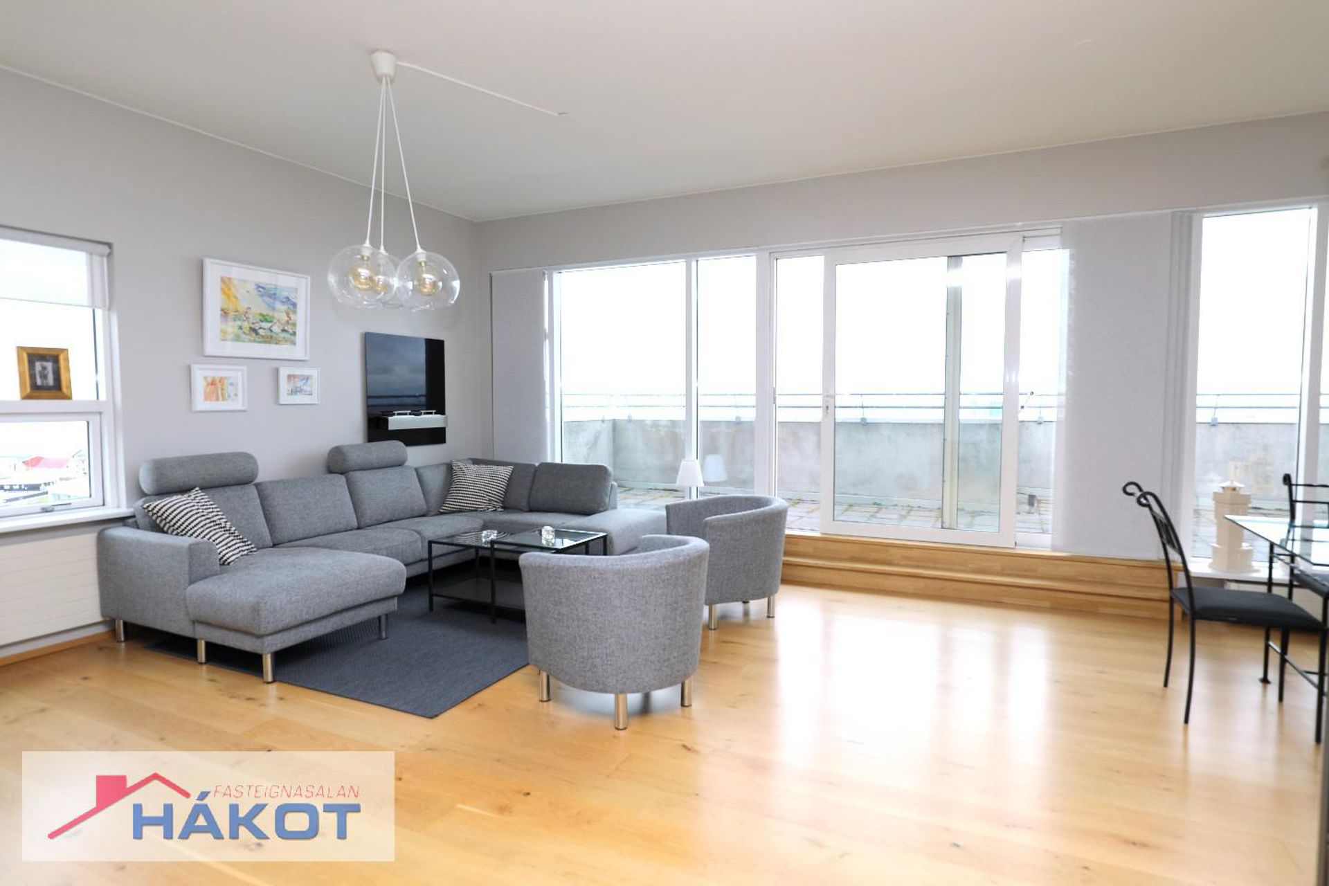 Stillholt 19 - 1001, 300 Akranes